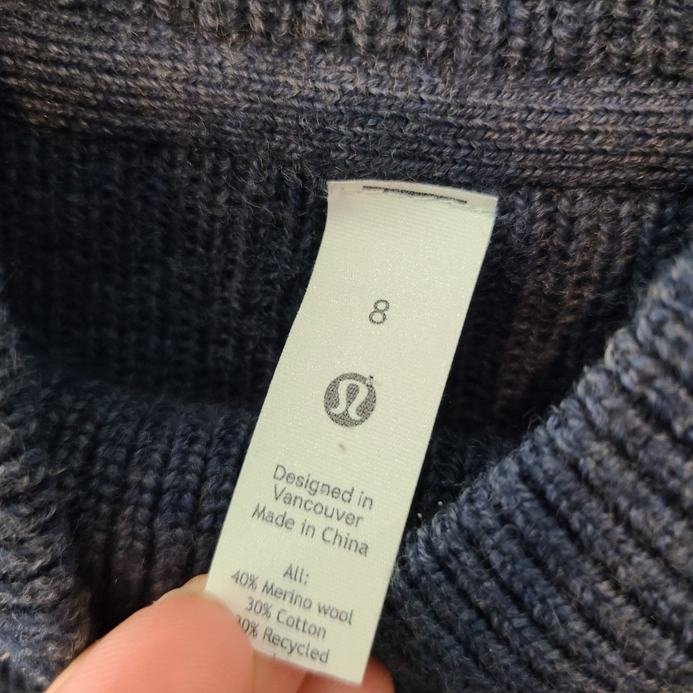 Lululemon Merino Wool-Blend Rib Turtleneck Sweater Size 8 Crop Blue Minimalist - Picture 5 of 9
